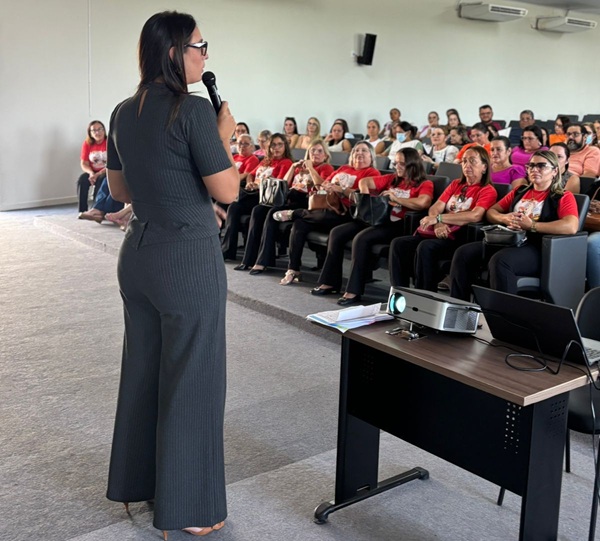 Secretaria de Educação de Sousa realiza mais uma etapa de formações desenvolvidas durante a Semana Pedagógica